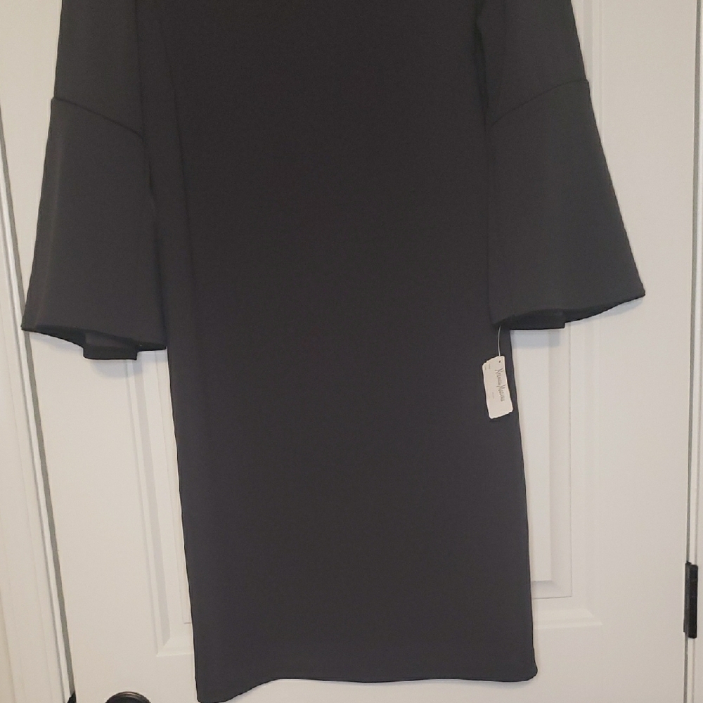 Elegant Gray Women's Dress - Picture 3 of 10